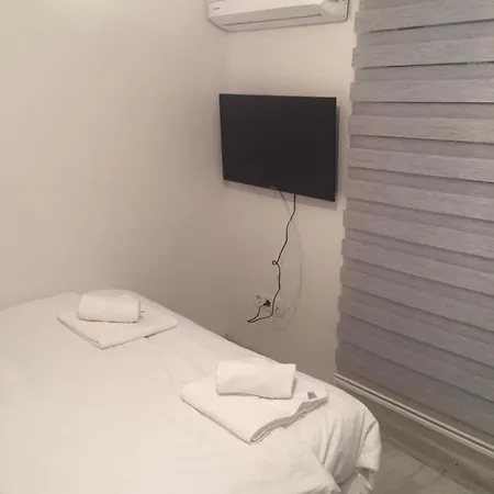 Taksim Cihangir Apart Стамбул